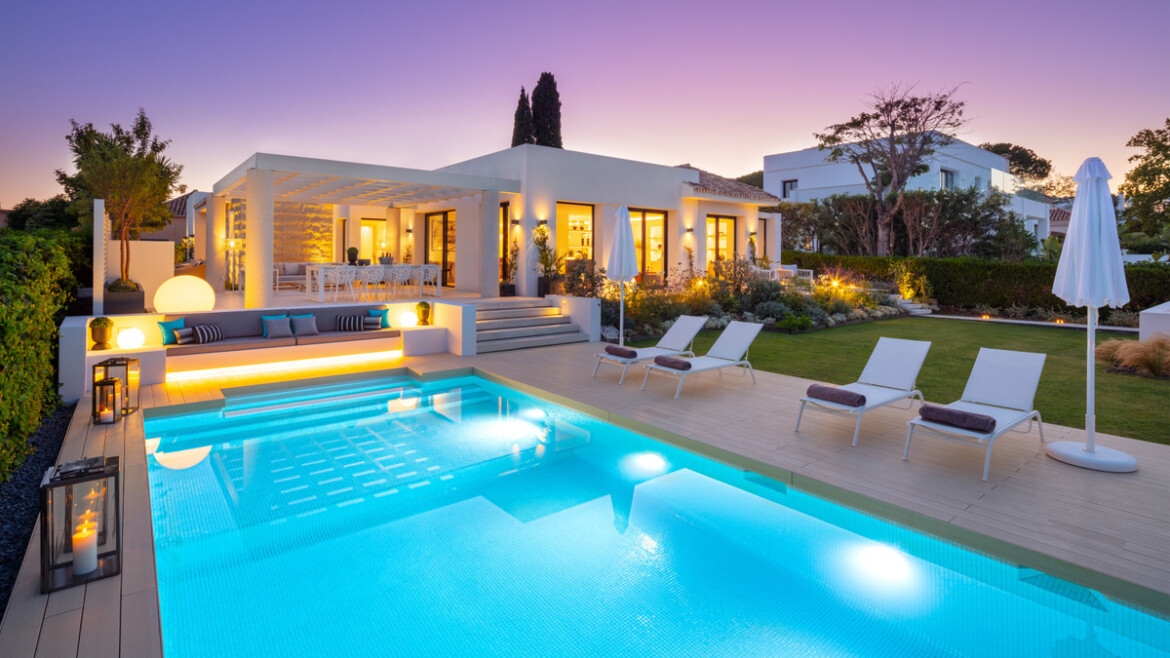 Elegant villa in Marbella with incredible views of the mountain of La Concha